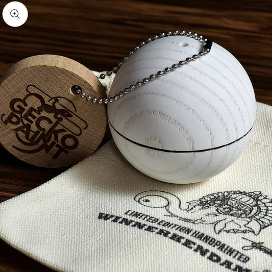 WINNER KENDAMA - SNOW BALL TAMA